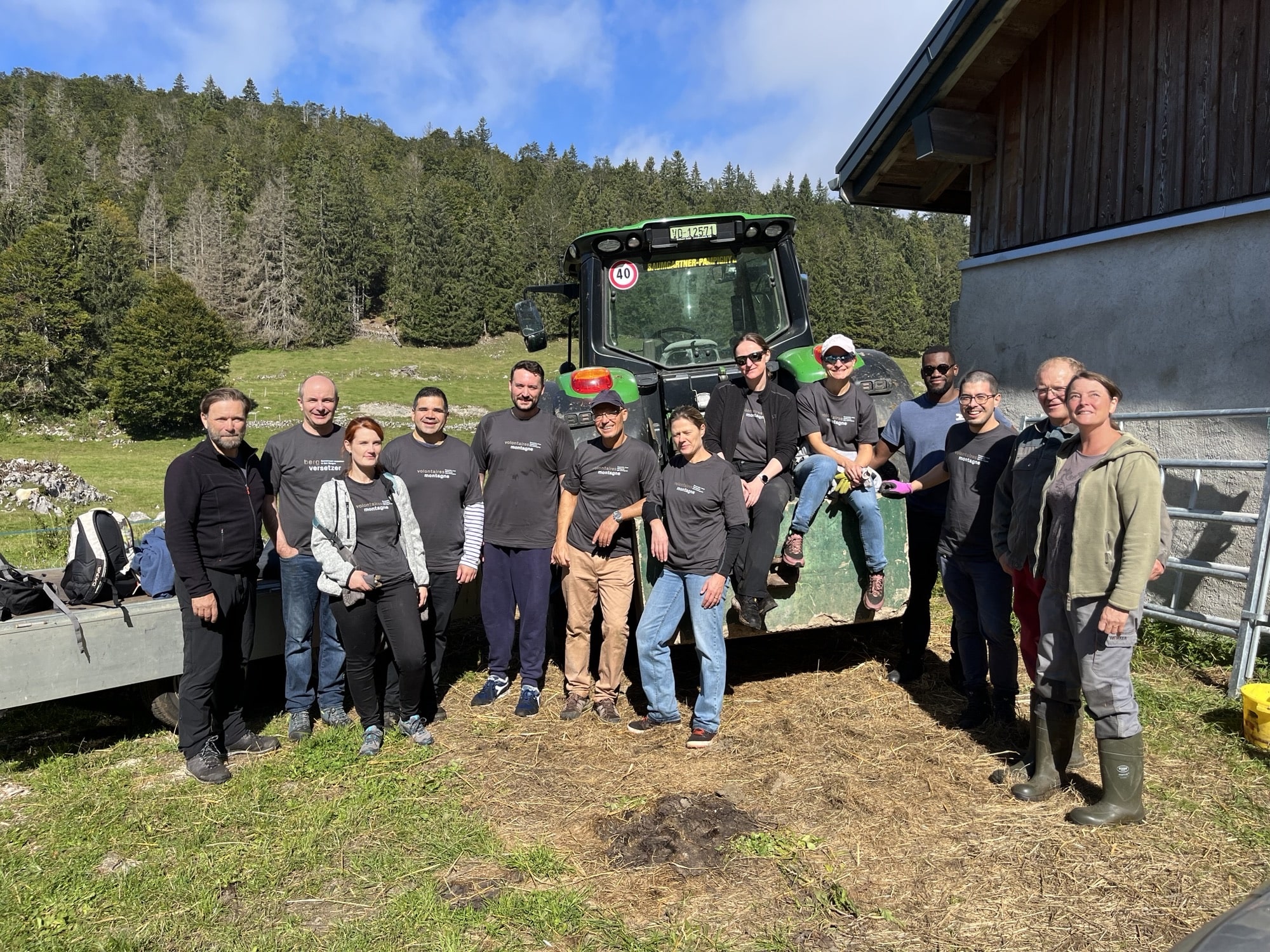 Mitarbeitende der Société Générale Genève im Einsatz im Vallée de Joux