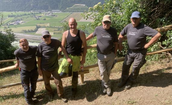Pensioniertenteam Zangerl im Einsatz in Ausserberg (VS)